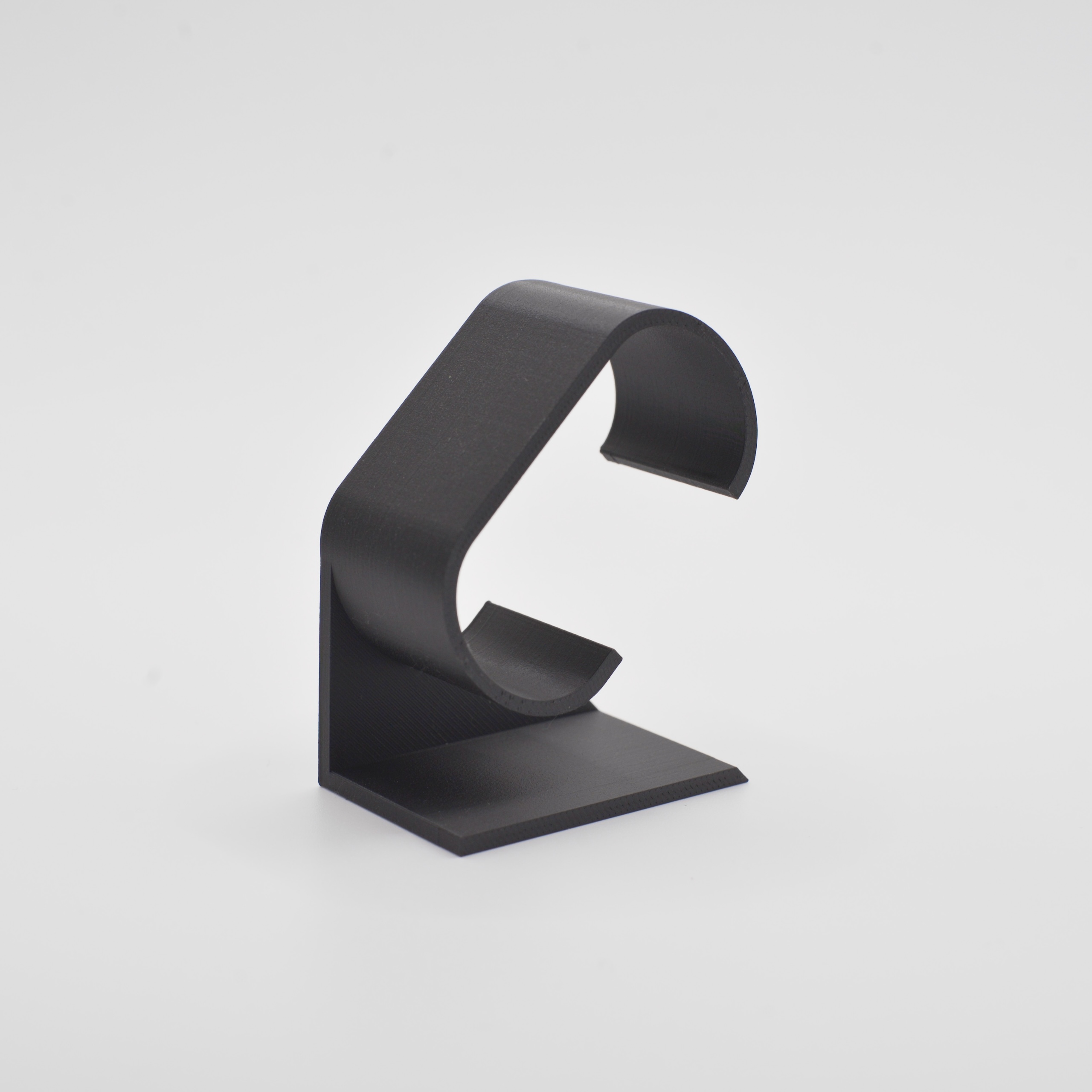 Stojánek na hodinky moderní design – další pohled